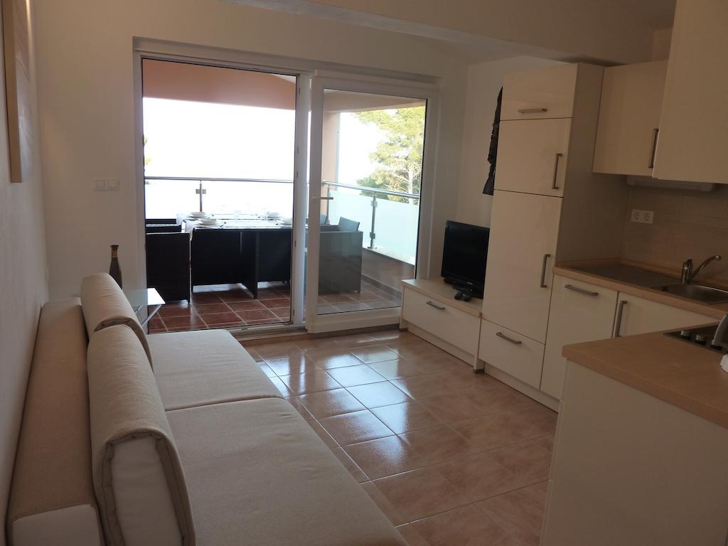 Apartments Ori Tkon Pokoj fotografie